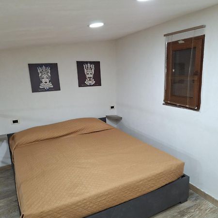 Tapia'S Rooms Big Катания Экстерьер фото