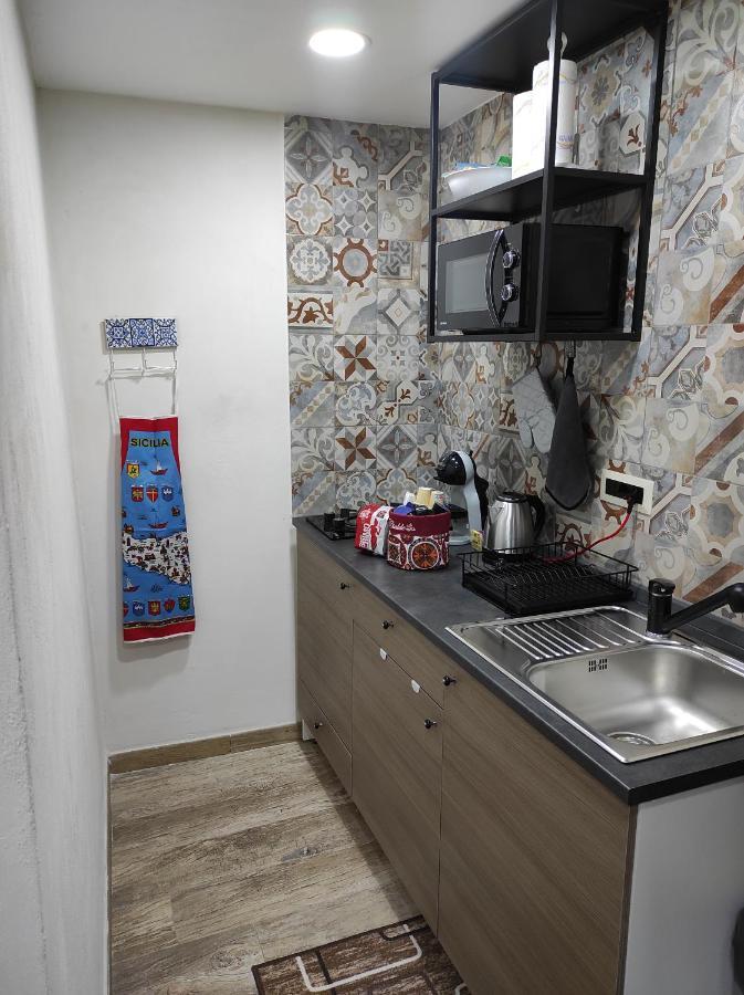 Tapia'S Rooms Big Катания Экстерьер фото